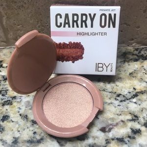 IBY Beauty Highlighter